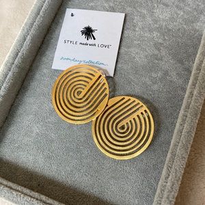NWT Noonday Collection Element Earrings